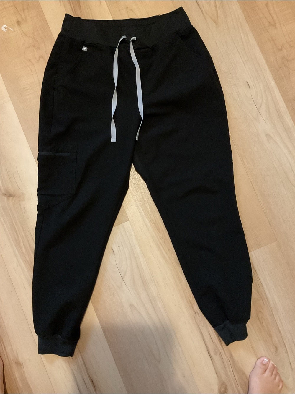 Woman Figs Black Jogger Sweatpants with Drawstring